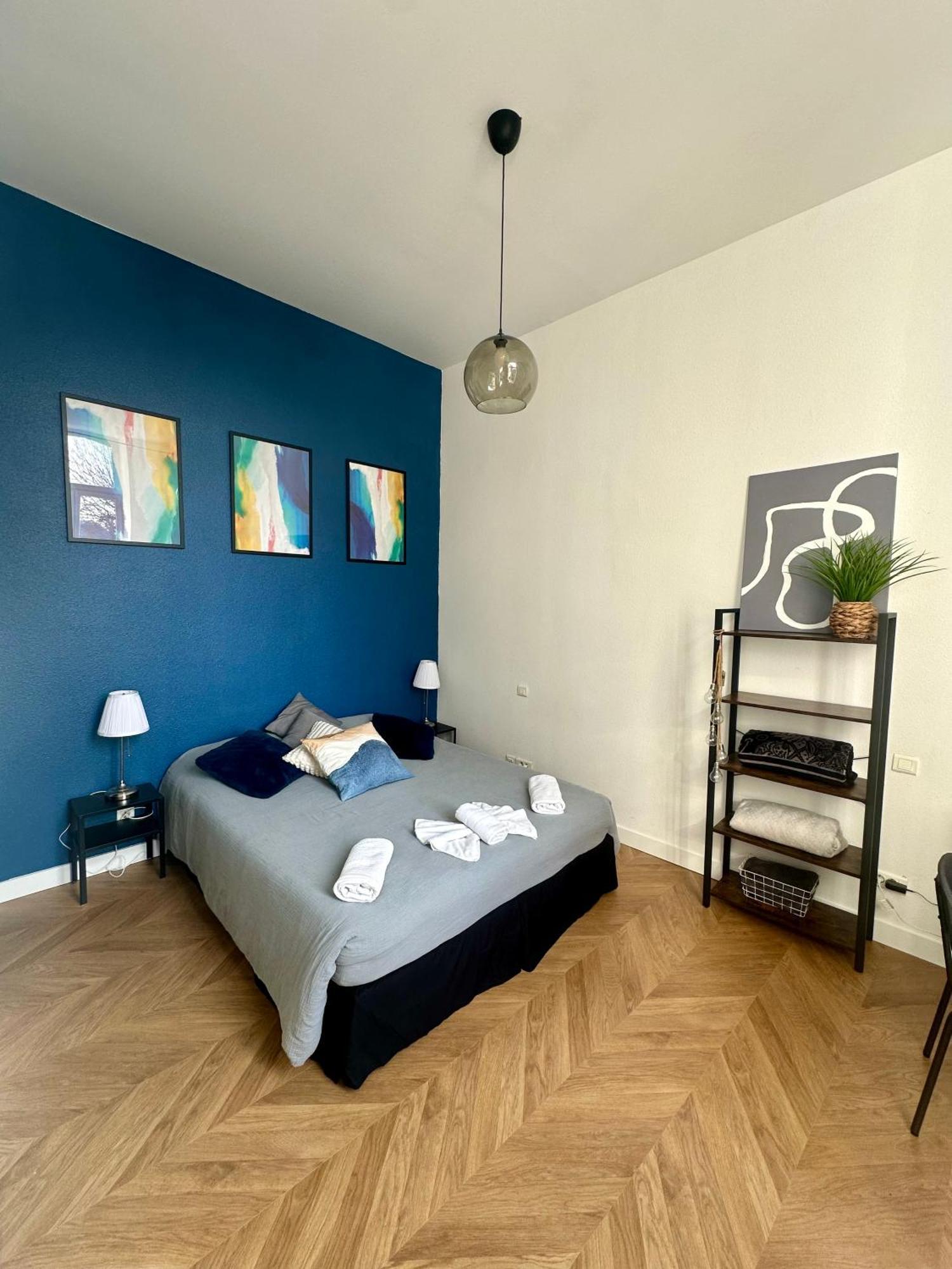 Spacieux Appt Haussmannien Parking Prive Amiens Exterior photo